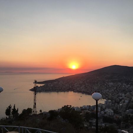 Loli Apartment Luxury White Residence Sarandë Eksteriør billede
