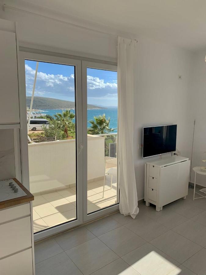 Loli Apartment Luxury White Residence Sarandë Eksteriør billede