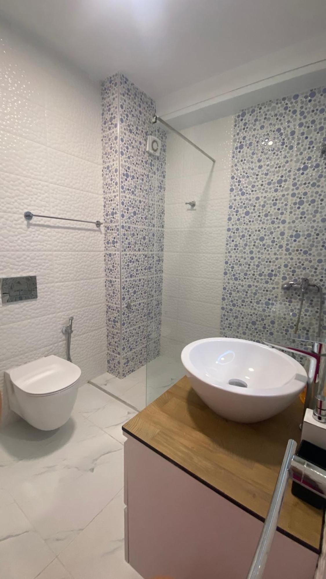 Loli Apartment Luxury White Residence Sarandë Eksteriør billede