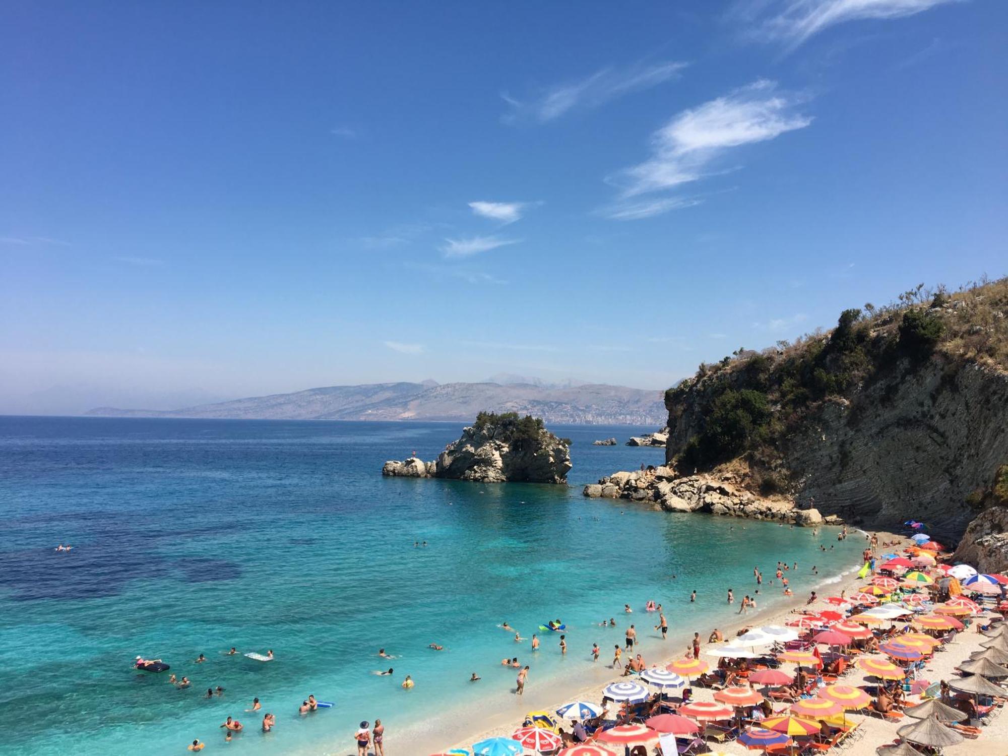 Loli Apartment Luxury White Residence Sarandë Eksteriør billede